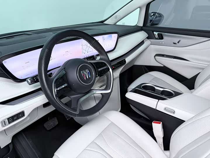 Buick GL8 Hybrid, 2024 — фото 9 из 9