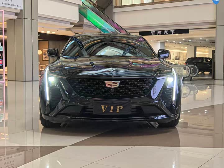 Cadillac CT5, 2023 — фото 2 из 9