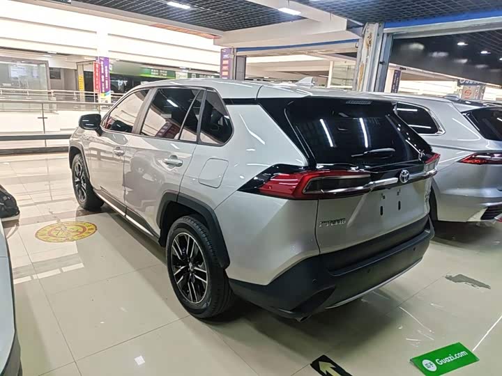 Toyota Wildlander Hybrid, 2022 — фото 5 из 9