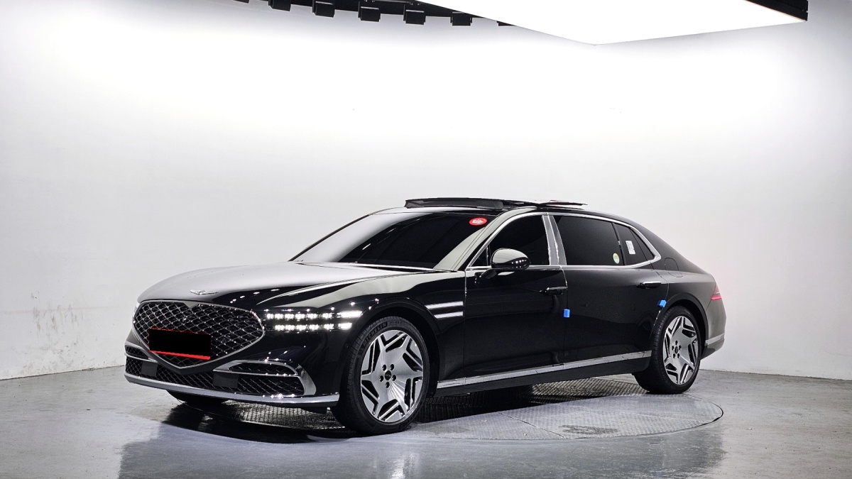 Genesis G90, 2023 — купить в Перми под ключ