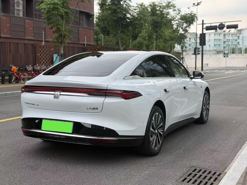 Buick Electra L7, 2025 — фото 5 из 10