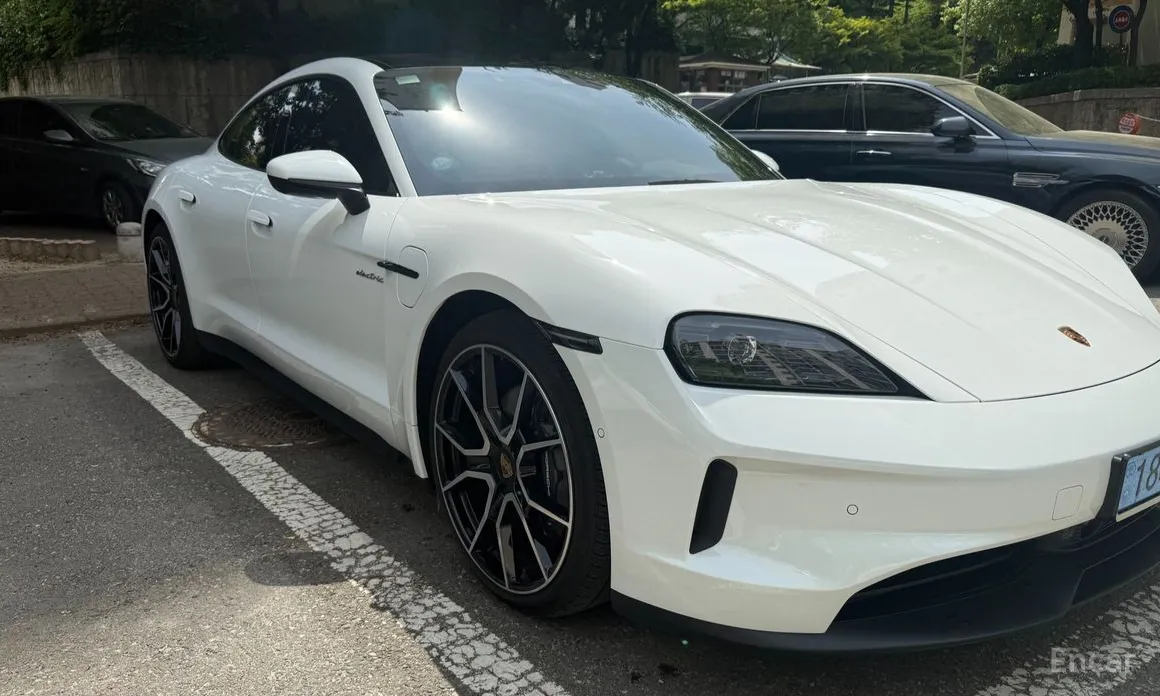Porsche Taycan, 2024 — купить в Ульяновске под ключ