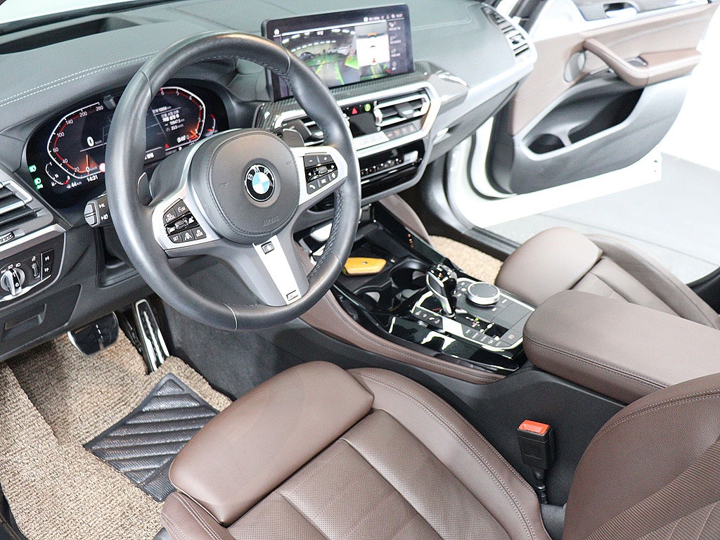 BMW X4, 2023 — фото 9 из 12