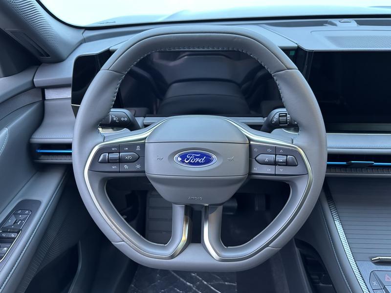 Ford Edge, 2023 — фото 9 из 12