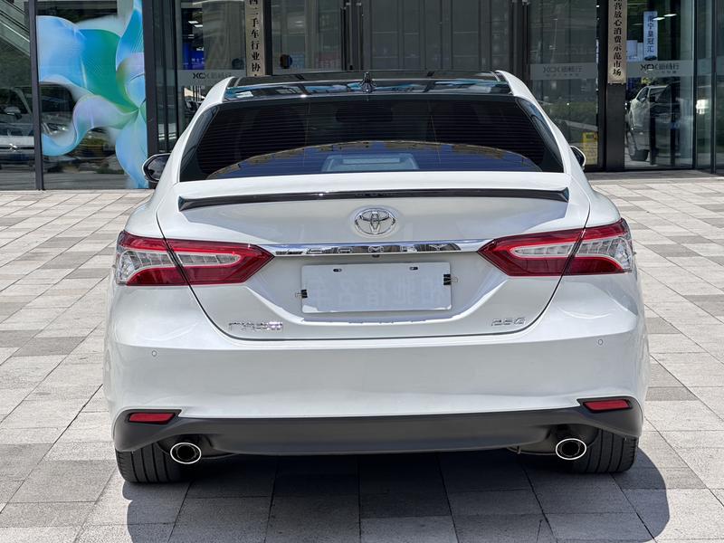 Toyota Camry, 2022 — фото 6 из 12