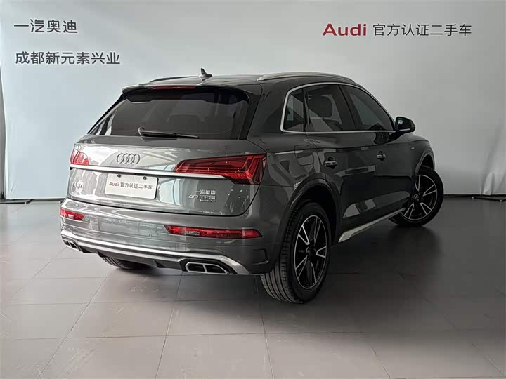 Audi Q5L, 2023 — фото 4 из 9