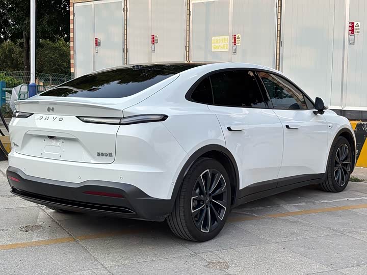 Nio Onvo L60, 2024 — фото 4 из 9