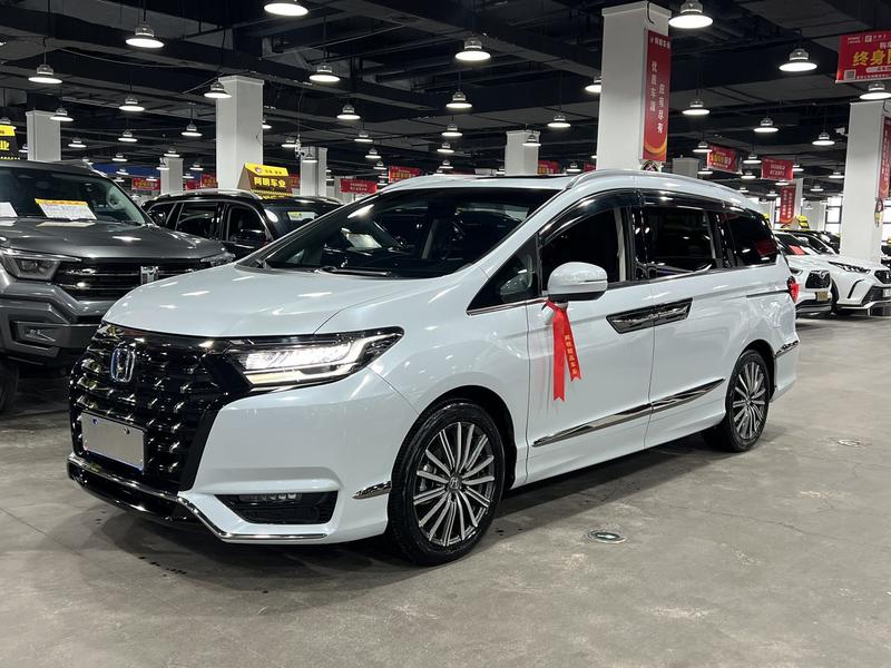 Honda Elysion, 2025 — купить в Курске под ключ