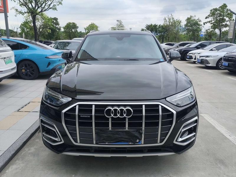 Audi Q5L, 2023 — фото 2 из 10