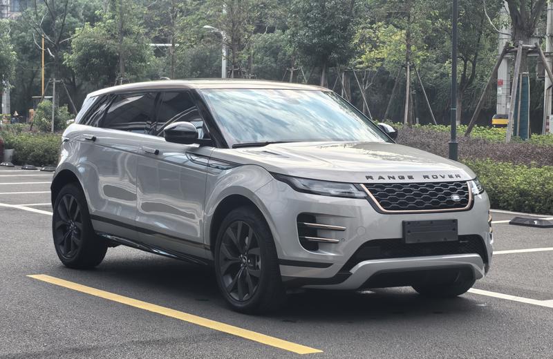 Land Rover Range Rover Evoque L, 2023 — фото 3 из 12