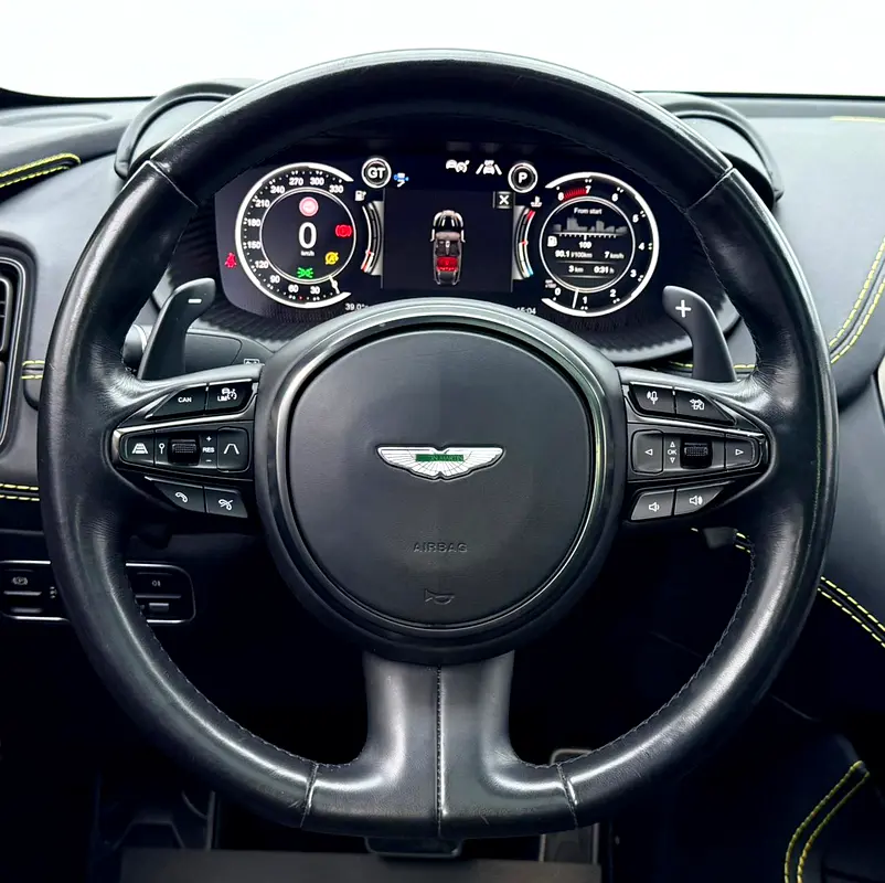 Aston Martin DBX, 2022 — фото 7 из 10