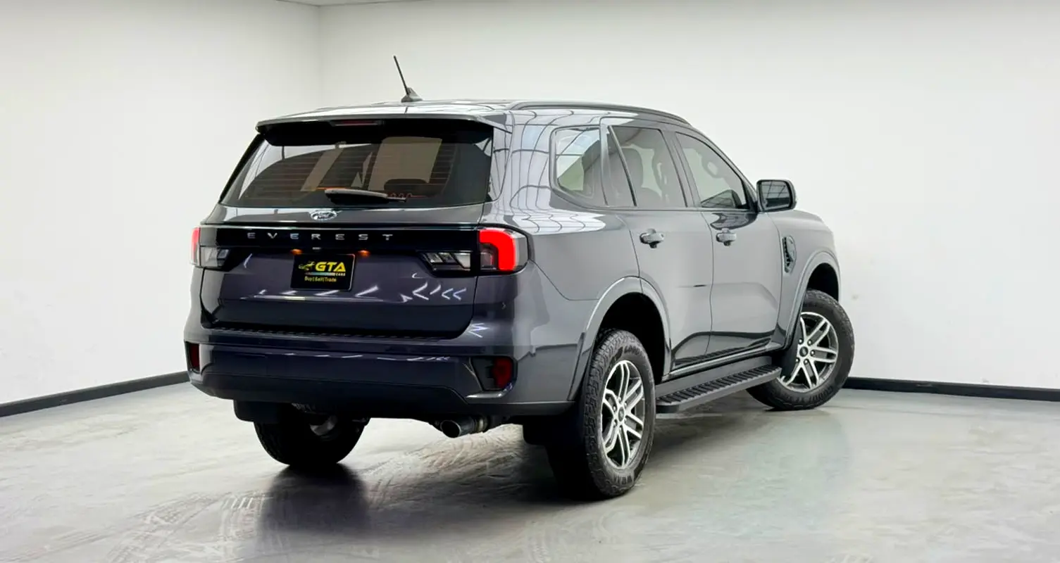 Ford Everest, 2024 — фото 4 из 10