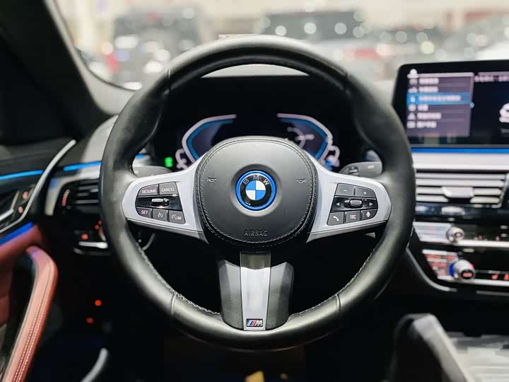 BMW 5 Series Hybrid, 2021 — фото 3 из 9
