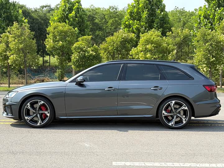 Audi S4, 2024 — фото 2 из 9
