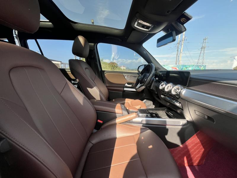 Mercedes-Benz GLB-Class, 2022 — фото 9 из 12