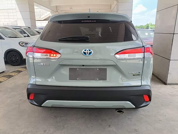Toyota Corolla Cross, 2023 — фото 6 из 9