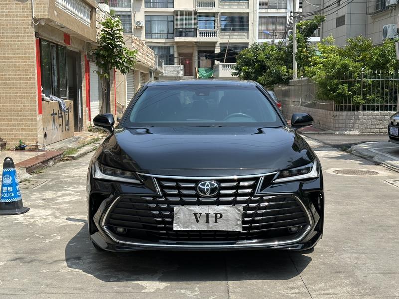 Toyota Avalon, 2022 — фото 2 из 10