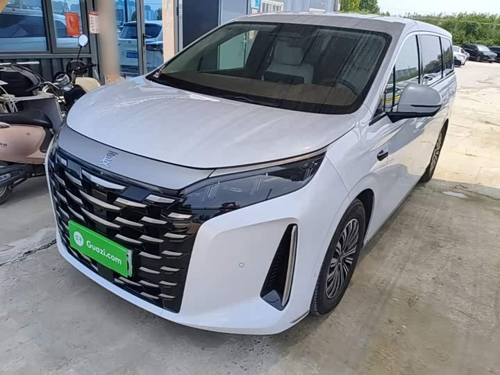 BYD Xia, 2024 — купить в Уфе под ключ