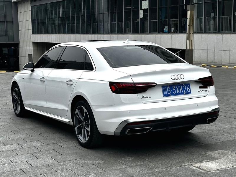 Audi A4L, 2024 — фото 4 из 10