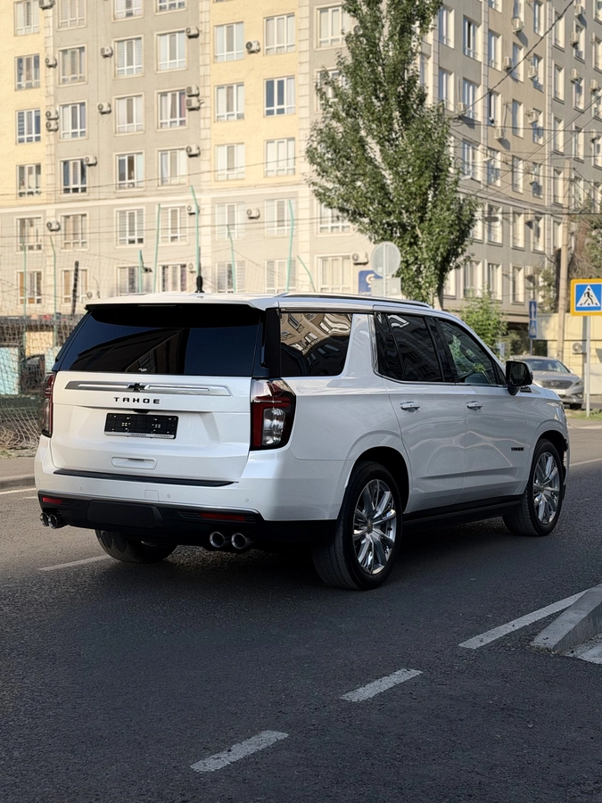Chevrolet Tahoe, 2022 — фото 4 из 12