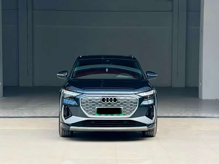 Audi Q4 e-tron, 2024 — фото 2 из 9