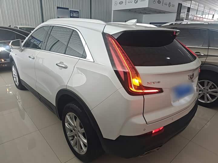 Cadillac XT4, 2023 — фото 5 из 9