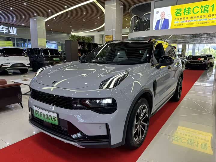 Lynk & Co 01, 2022 — купить в Санкт-Петербурге под ключ