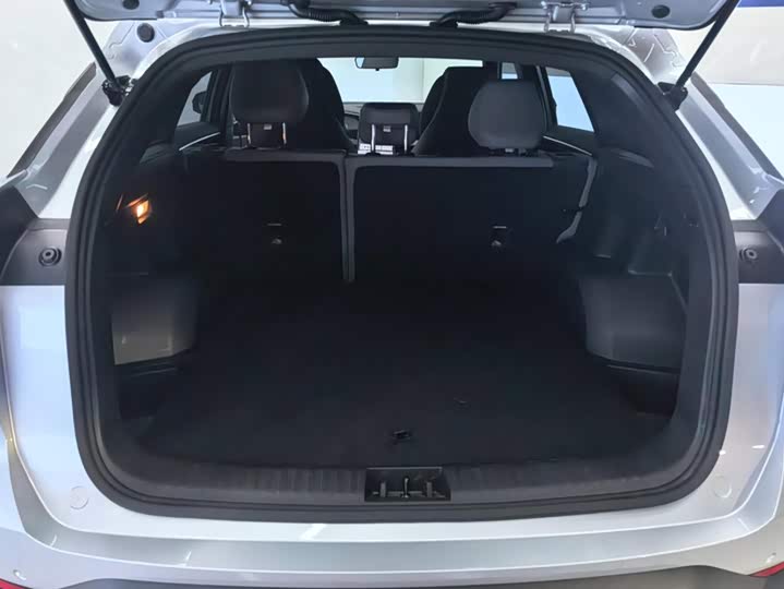 Geely Galaxy L7, 2025 — фото 4 из 9