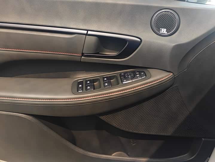 Hyundai Sonata N Line, 2022 — фото 7 из 9