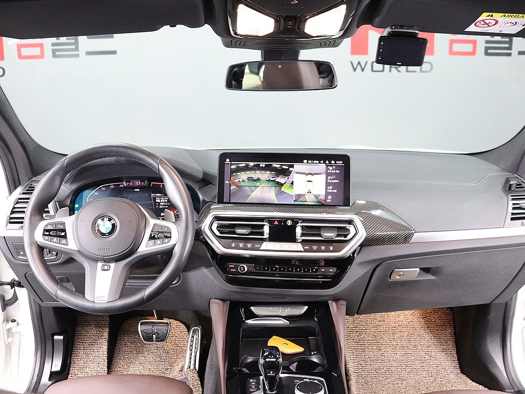 BMW X4, 2023 — фото 7 из 12