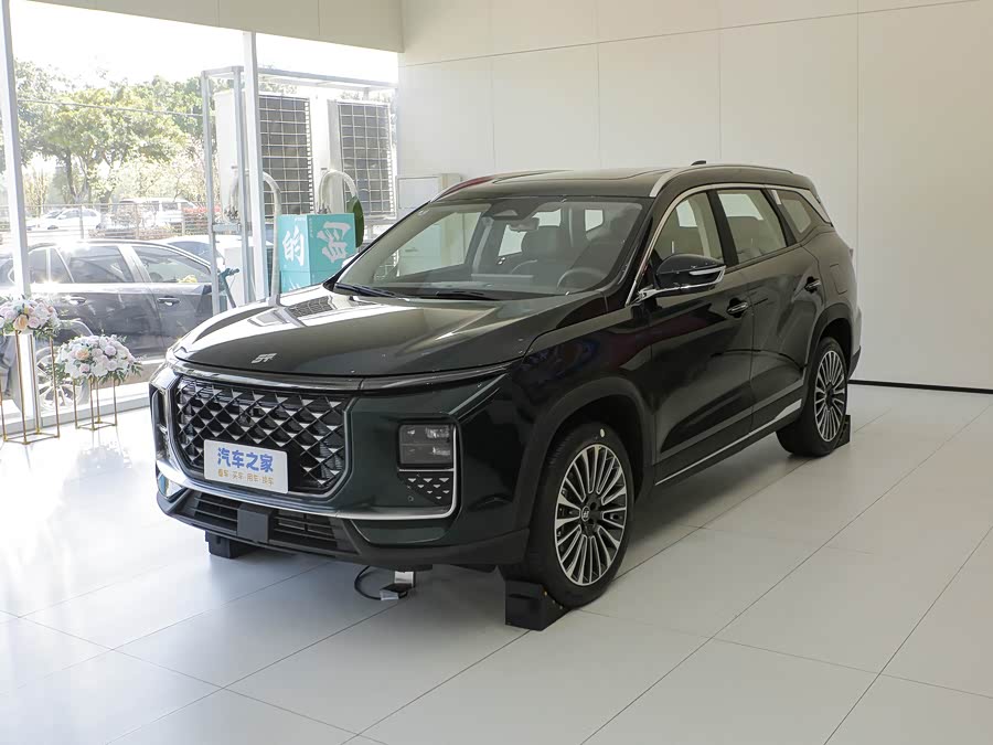 Jetour Shanhai L9, 2026 — купить в Саратове под ключ