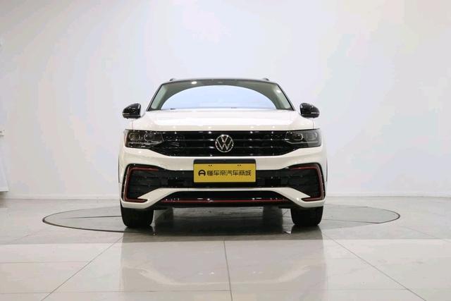 Volkswagen Tiguan X, 2023 — фото 2 из 12