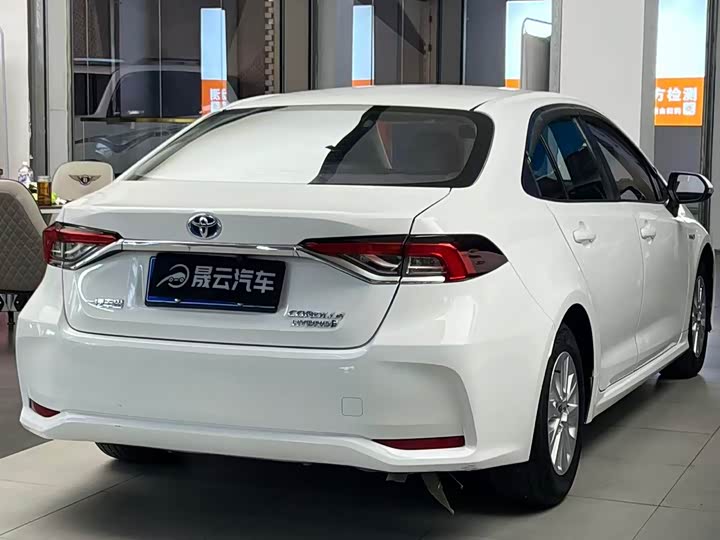 Toyota Corolla, 2024 — фото 7 из 9