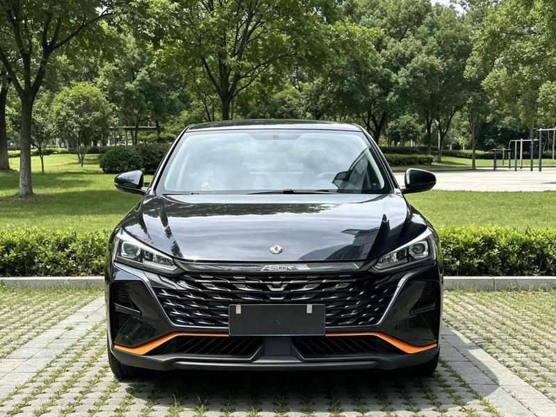 Dongfeng Aeolus Yixuan Max, 2022 — фото 2 из 9