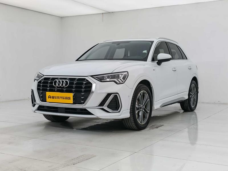 Audi Q3, 2022 — купить в Москве под ключ