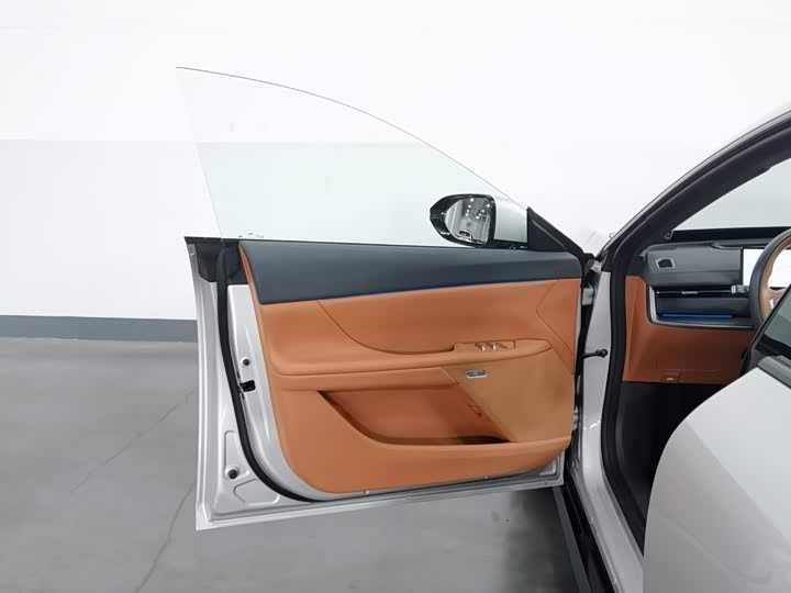 Dongfeng Yipai eπ 007, 2025 — фото 8 из 9