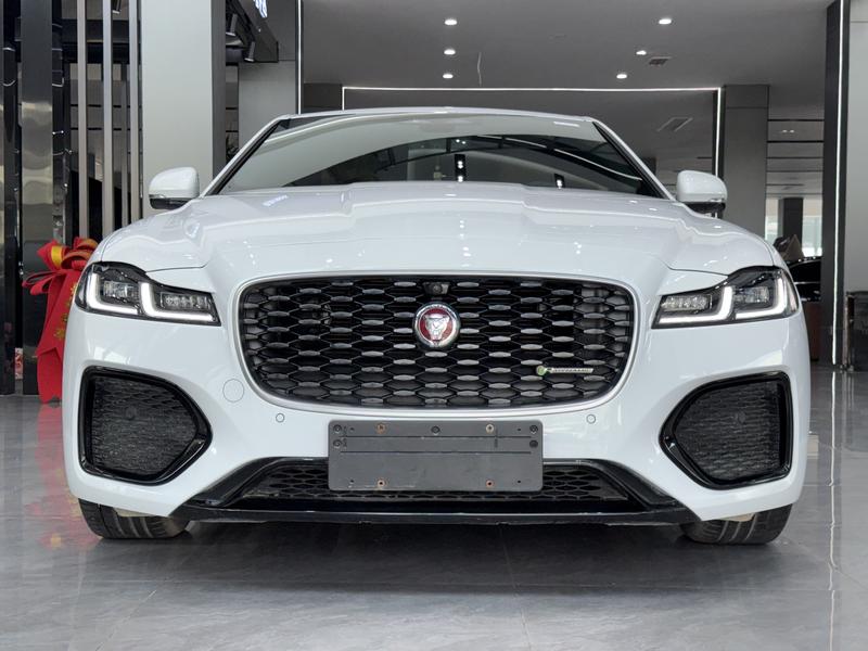 Jaguar XF L, 2022 — фото 2 из 10