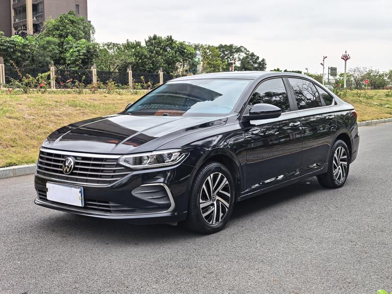 Volkswagen Lavida, 2022 — купить в Белгороде под ключ