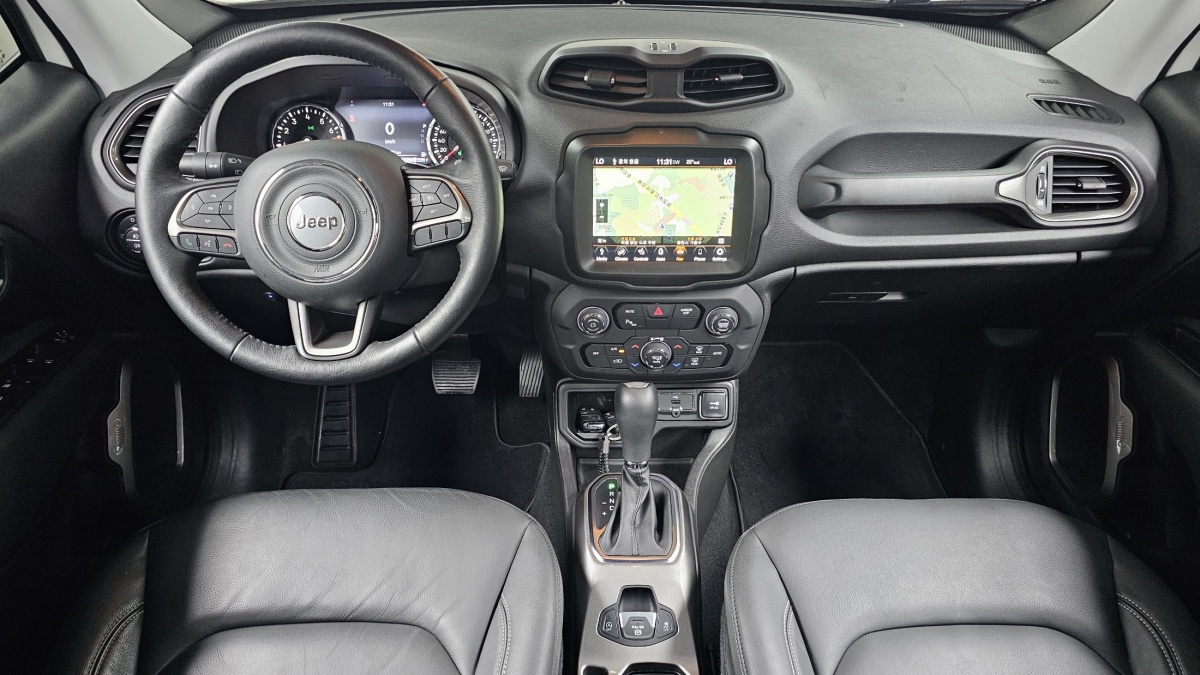 Jeep Renegade, 2022 — фото 6 из 12