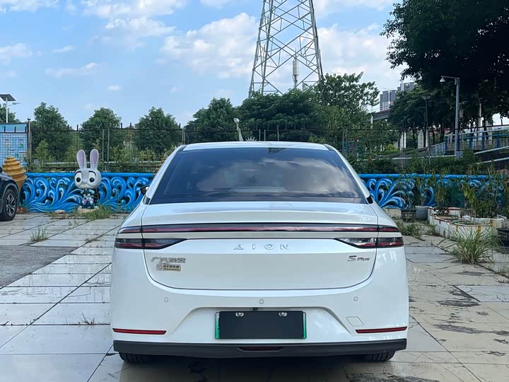 GAC Aion S Plus, 2023 — фото 6 из 9