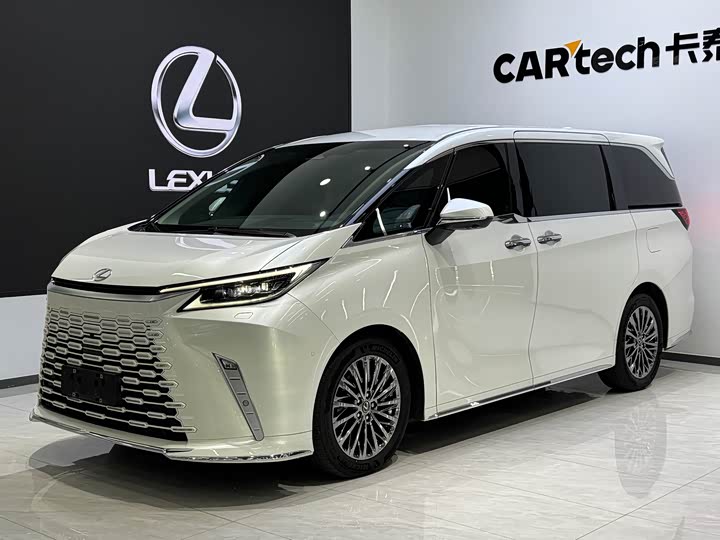 Lexus LM, 2024 — купить в Москве под ключ