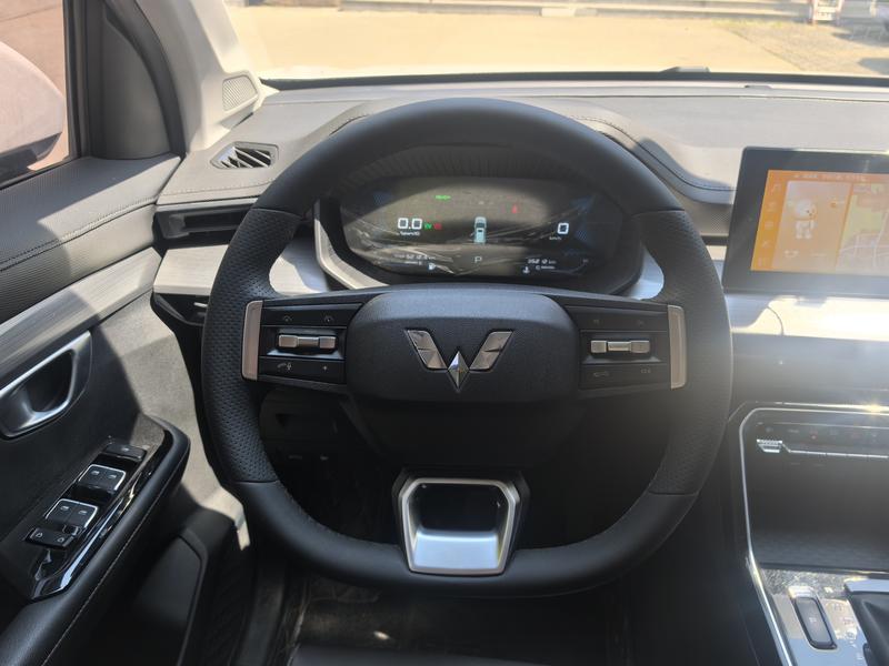Wuling Asta, 2022 — фото 9 из 12