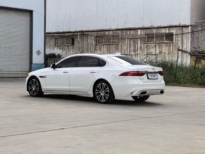 Jaguar XF L, 2022 — фото 4 из 9