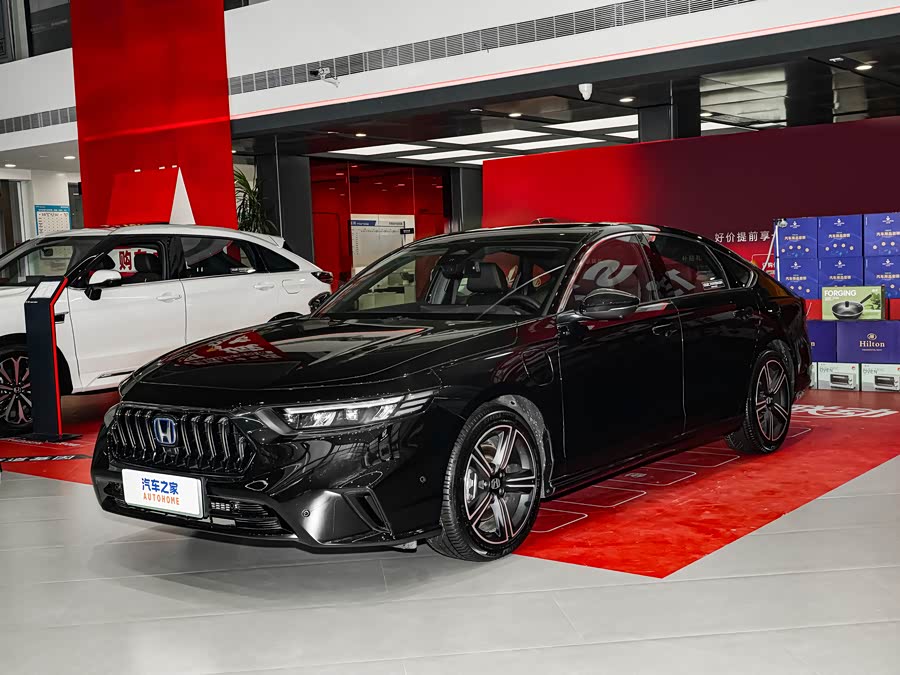 Honda Inspire Hybrid, 2026 — купить в Смоленске под ключ