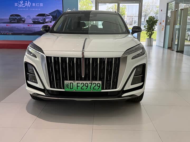Hongqi HS3 Hybrid, 2025 — фото 2 из 9