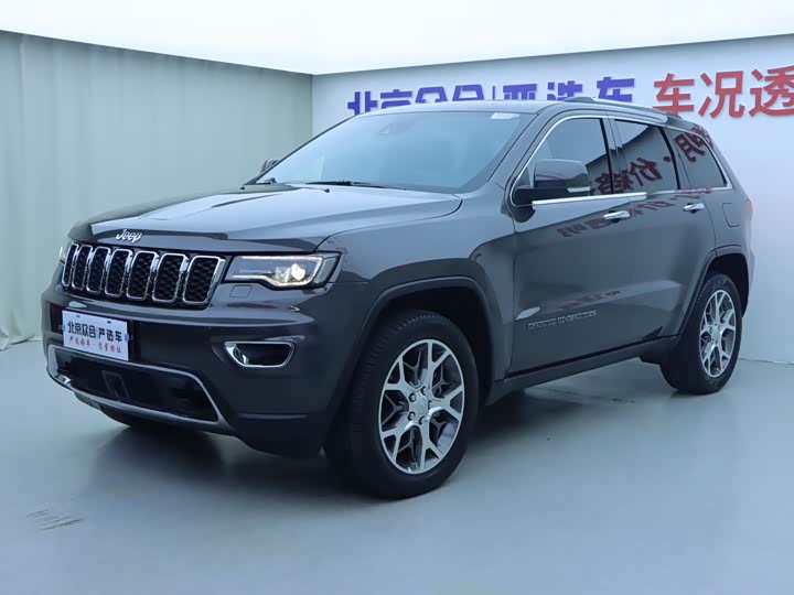 Jeep Grand Cherokee, 2022 — купить в Чебоксарах под ключ
