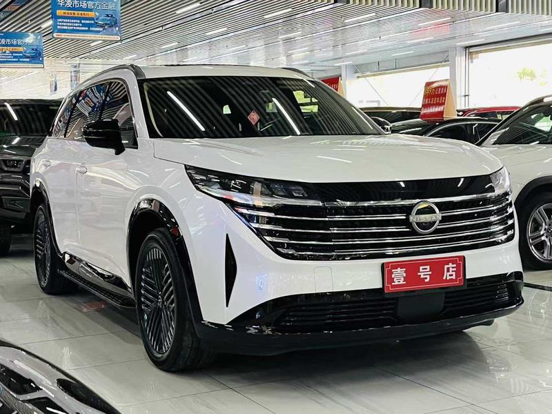 Nissan Pathfinder, 2023 — фото 3 из 12