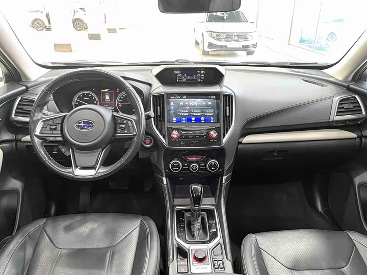 Subaru Forester, 2021 — фото 6 из 9