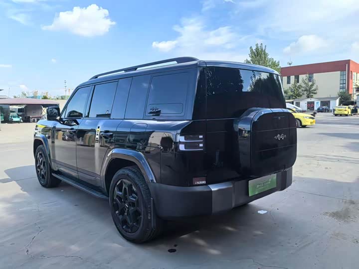 BYD FangChengBao Titanium 7 (Tai 7), 2025 — фото 6 из 9