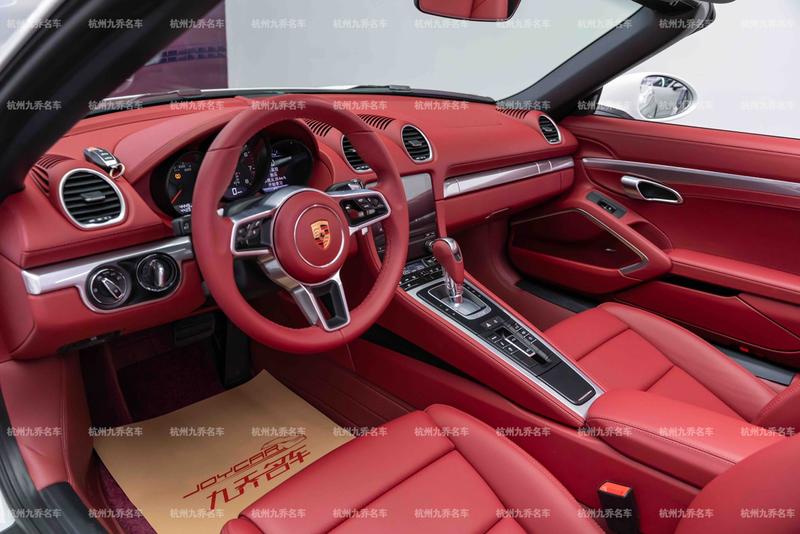 Porsche 718, 2025 — фото 10 из 12